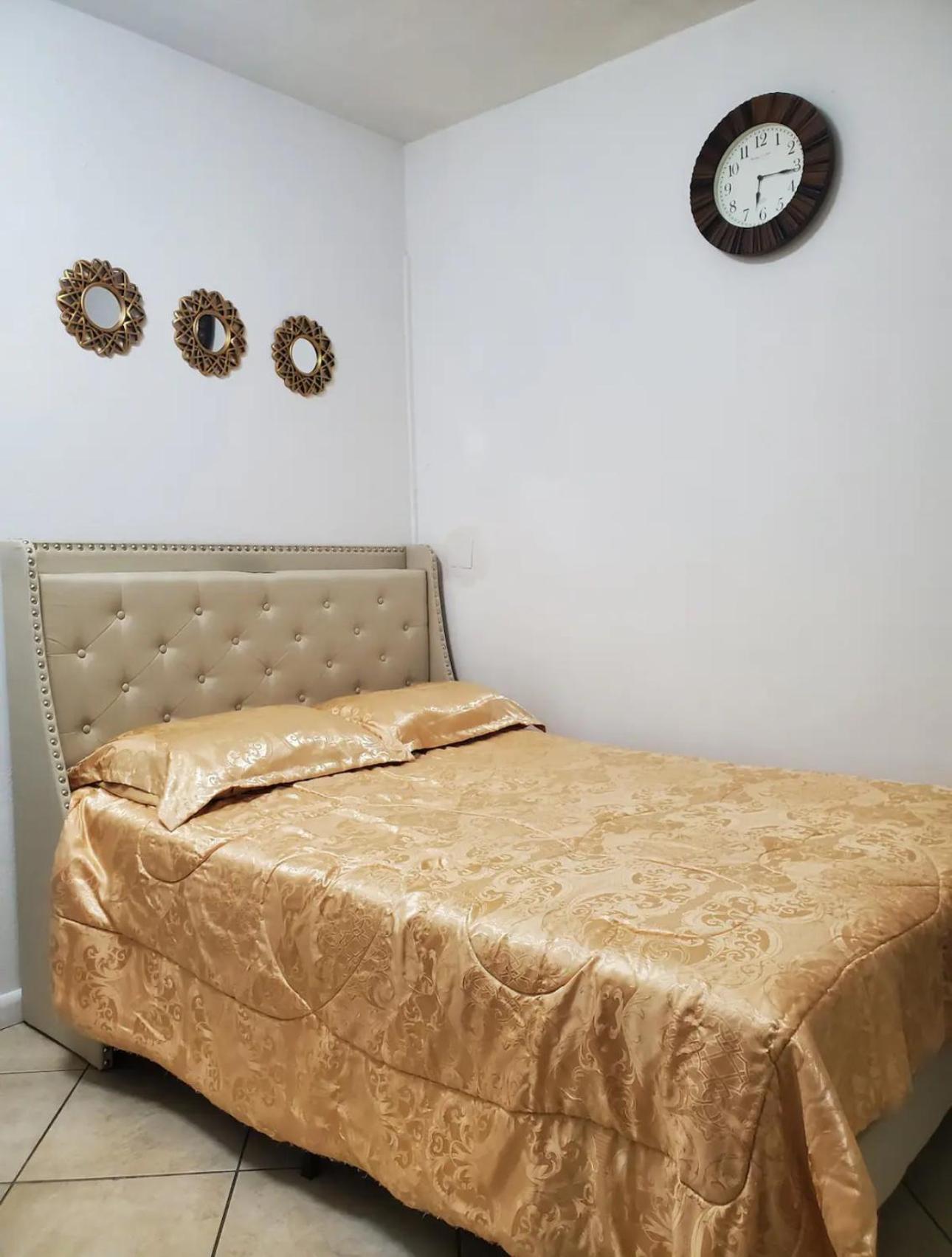 B4 Value On Private Bedroom With Private Bathroom In Little Havana, Alloggio in famiglia *